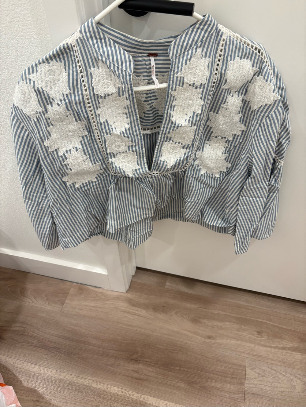 Free people Liya Embroidered Blouse *Read*